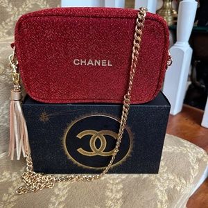 Chanel Bag Crossbody Camera Red with chain, tassel & Box